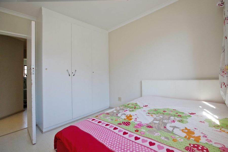 5 Bedroom Property for Sale in Claremont Western Cape